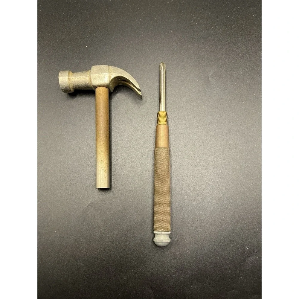 GAM Manufacturing vintage gam